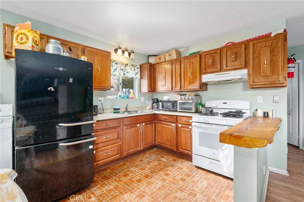 Twin Peaks, CA 92391,26166 Alpine LN