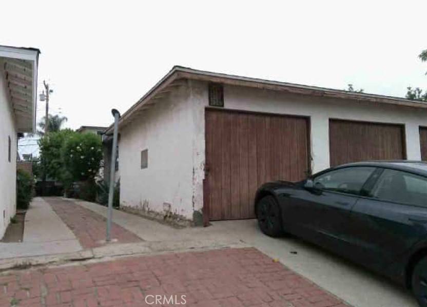 Montebello, CA 90640,424 Bradley AVE