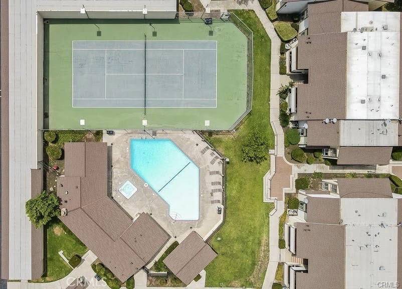 Chino, CA 91710,6351 Riverside DR #U10