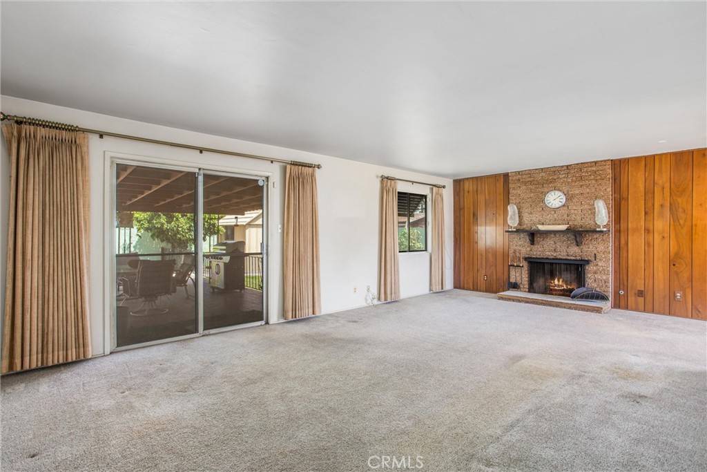 San Bernardino, CA 92404,3071 Belle ST