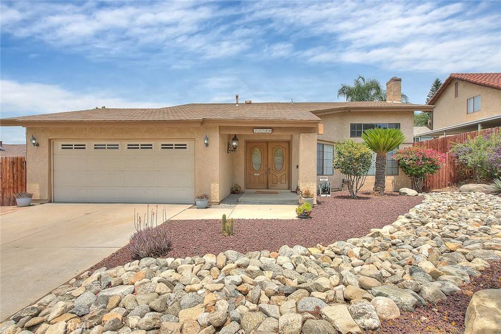 Grand Terrace, CA 92313,22784 Wren ST