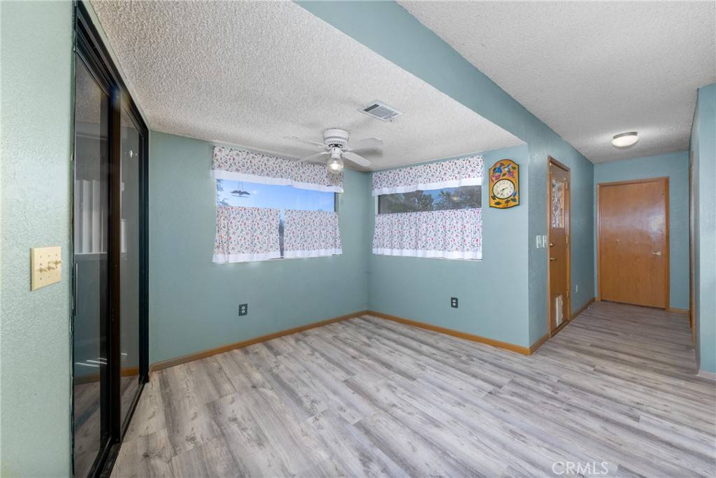 Apple Valley, CA 92307,14153 Gayhead RD