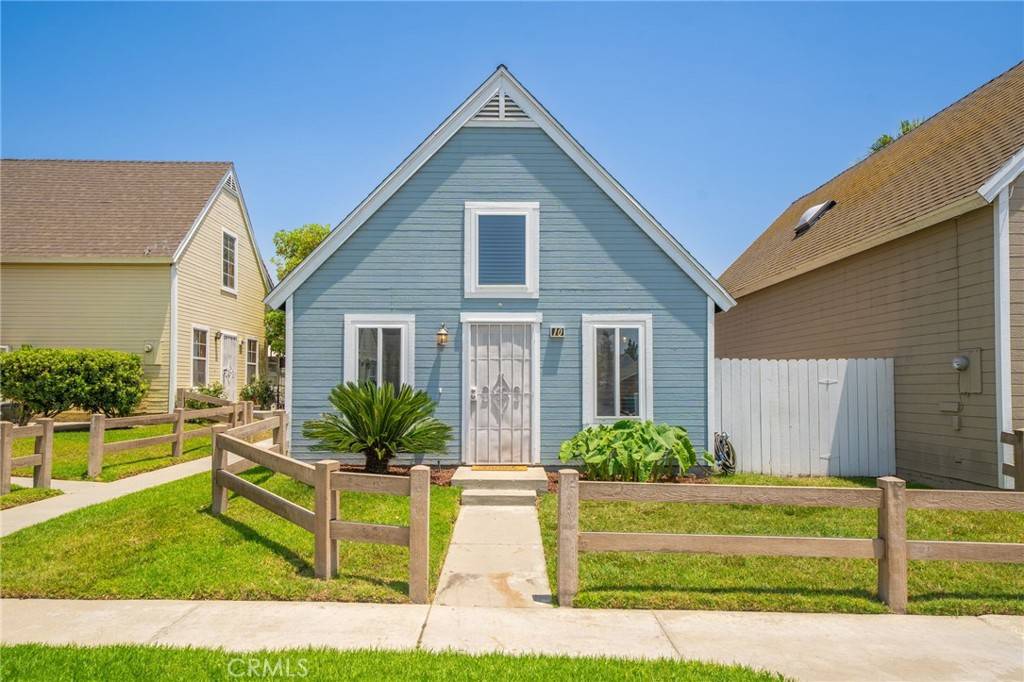 Fontana, CA 92337,14606 Woodland DR #10