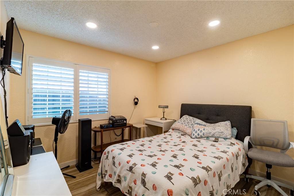 Fontana, CA 92337,14526 Hillcrest DR