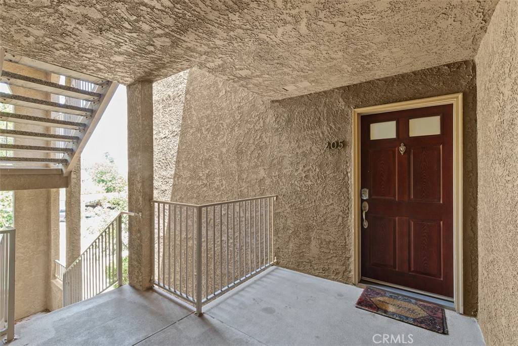 Corona, CA 92882,2400 San Gabriel WAY #205