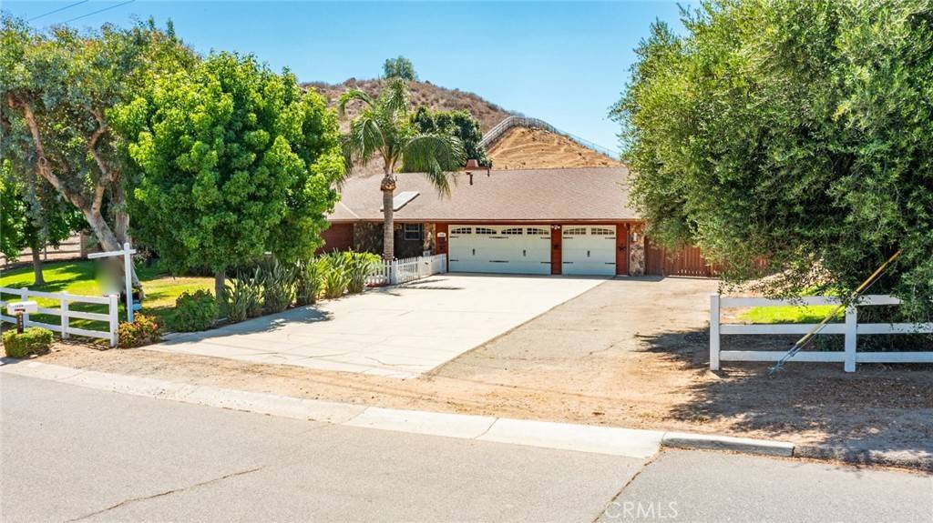 Norco, CA 92860,1390 Corona AVE