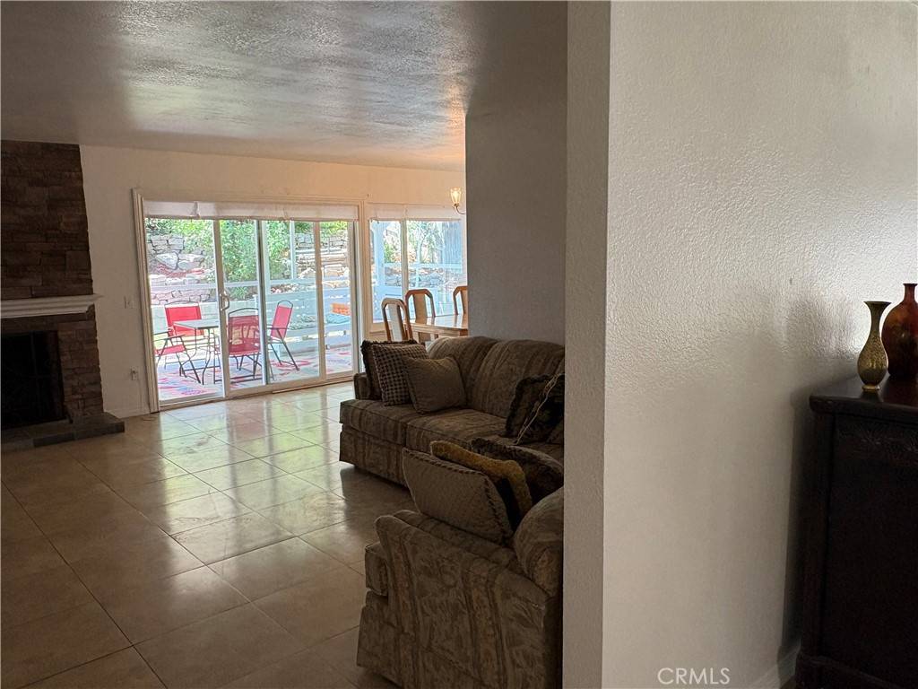 Highland, CA 92346,2770 Cole AVE
