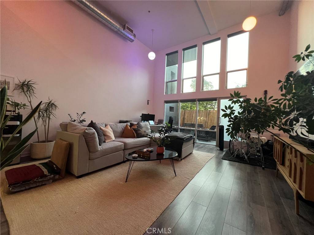 Marina Del Rey, CA 90292,4215 Glencoe AVE #129