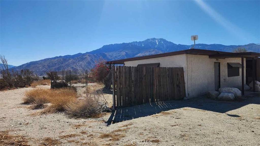 Whitewater, CA 92282,15236 Painted Hills RD