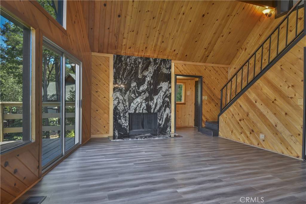 Lake Arrowhead, CA 92352,929 Trinity DR