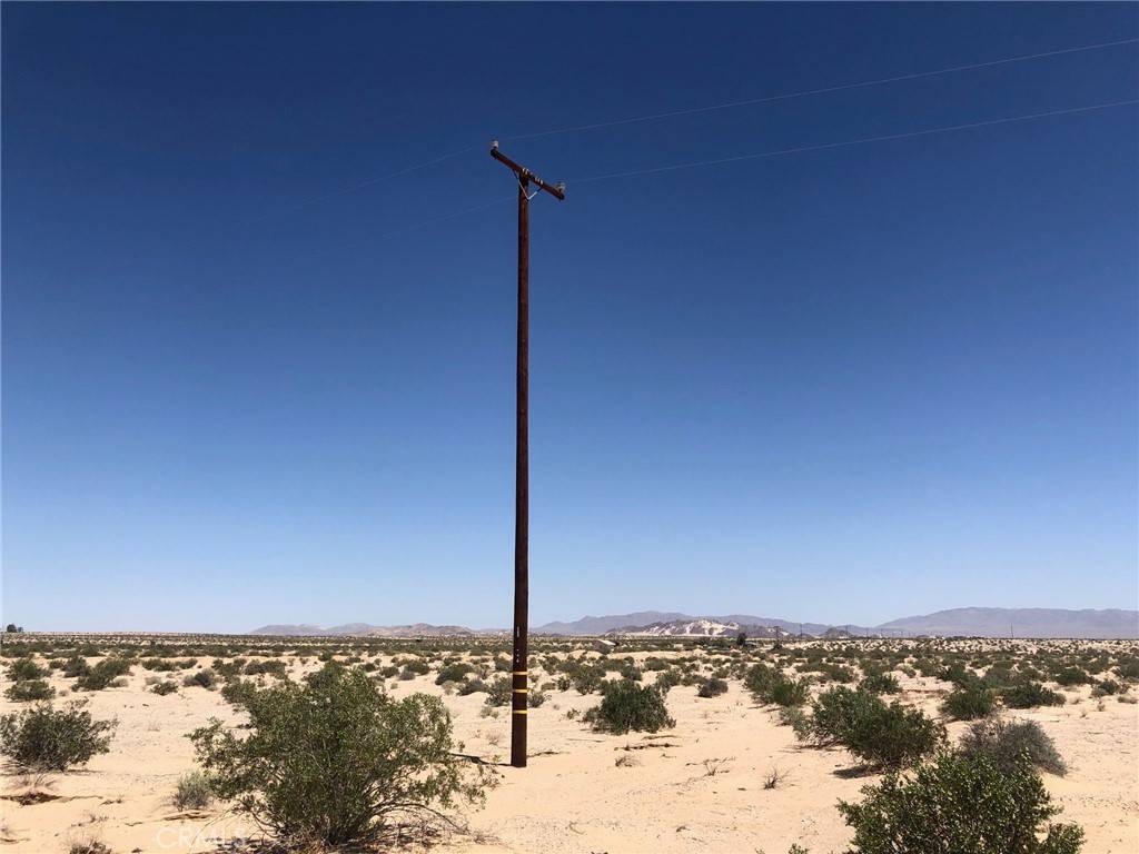 29 Palms, CA 92277,0 Darlene DR