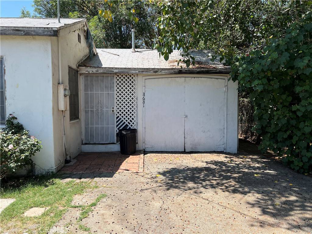 Riverside, CA 92504,8681 California AVE