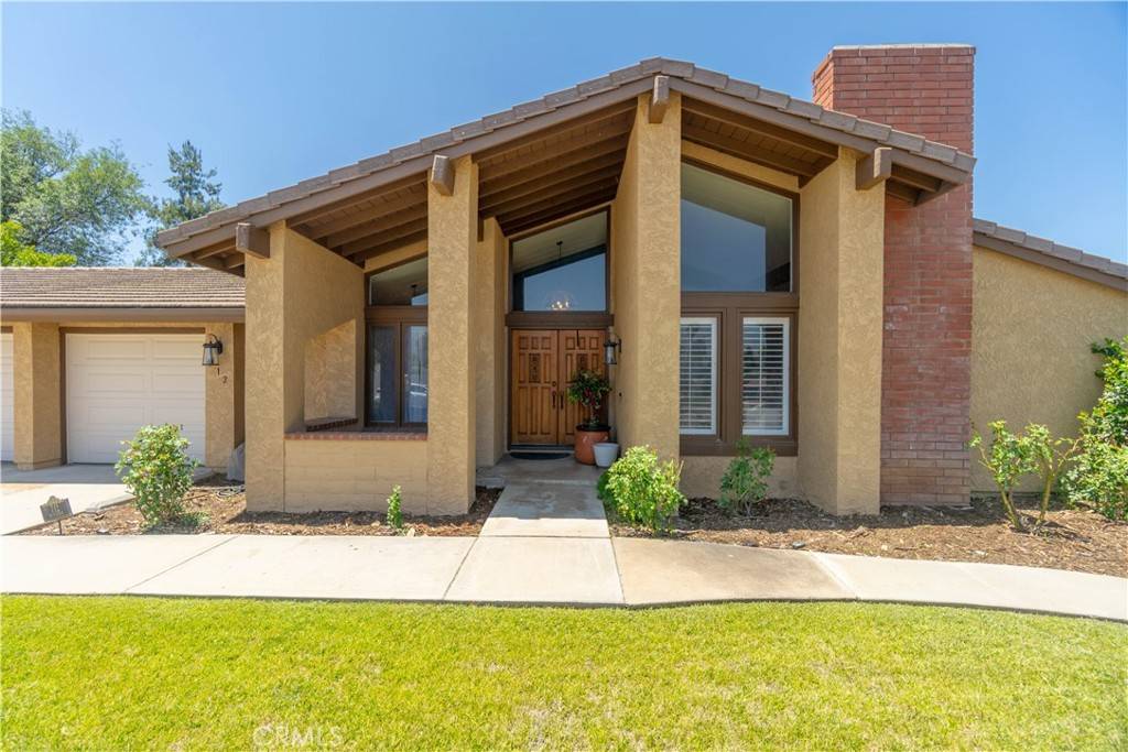 Redlands, CA 92374,712 Buckingham DR