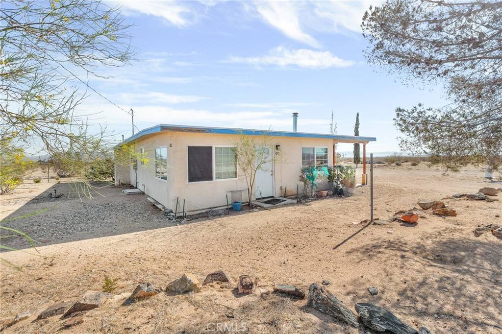 Landers, CA 92285,475 Fair Acres