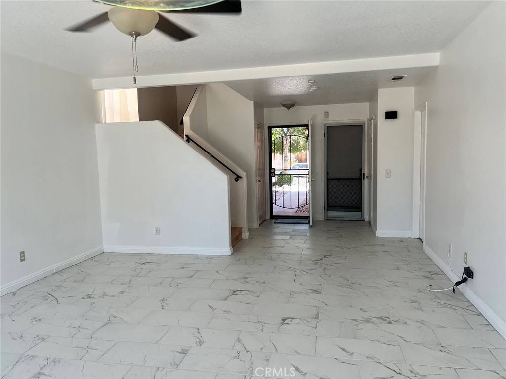 Victorville, CA 92394,14433 El Grande WAY