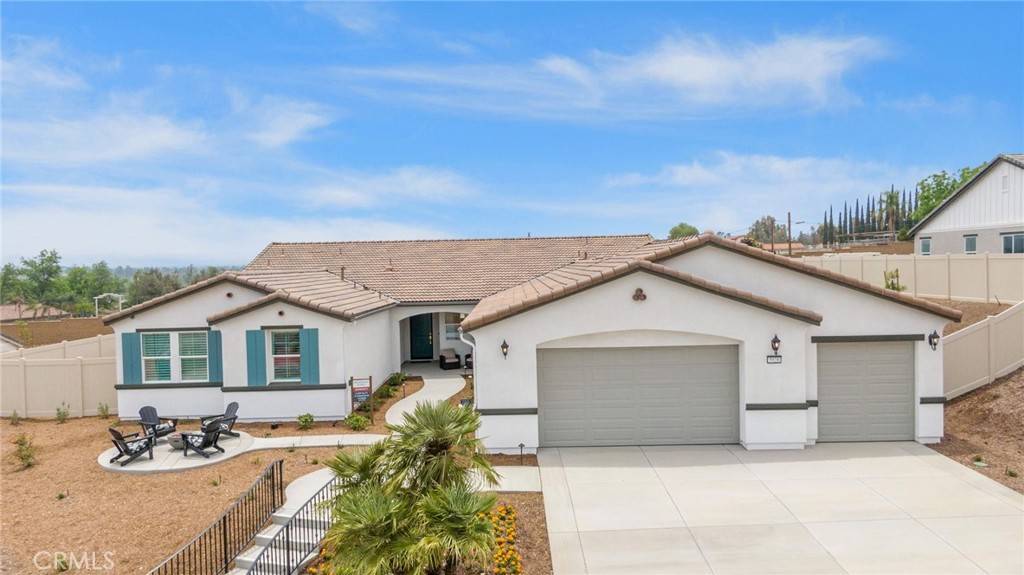 Jurupa Valley, CA 92509,5859 Saddlehorn Lane