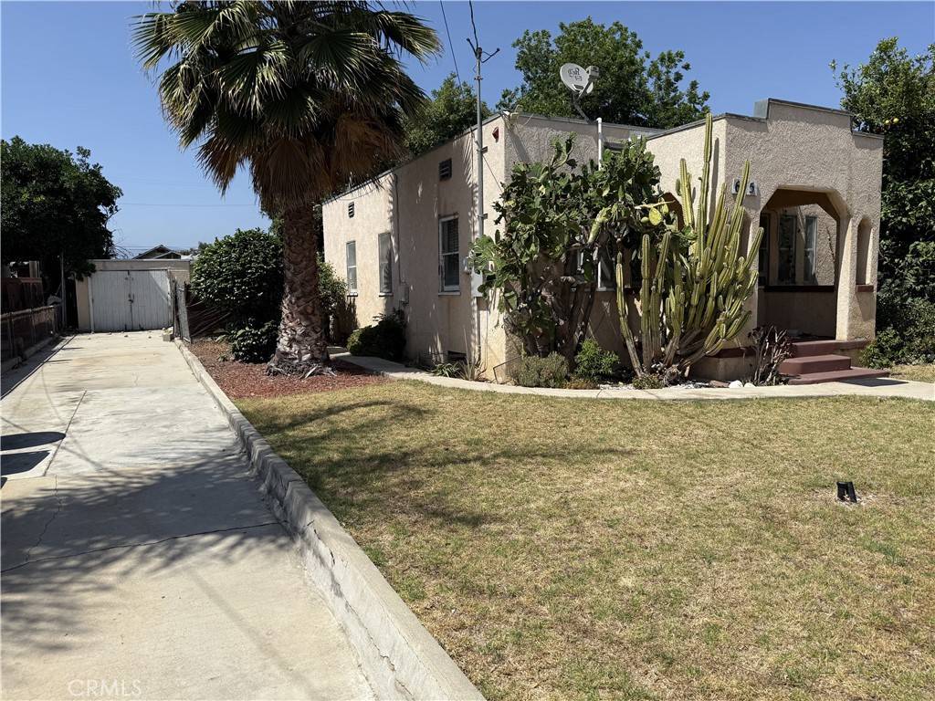 Pomona, CA 91766,615 E 12th ST