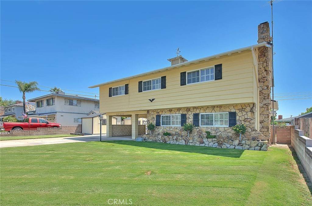 Fontana, CA 92335,9465 Palo Verde AVE