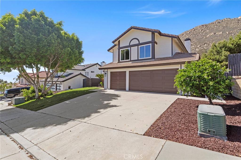 Moreno Valley, CA 92557,22146 Naples DR