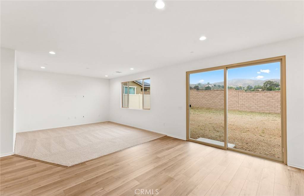 Menifee, CA 92585,27181 Denali Peak RD
