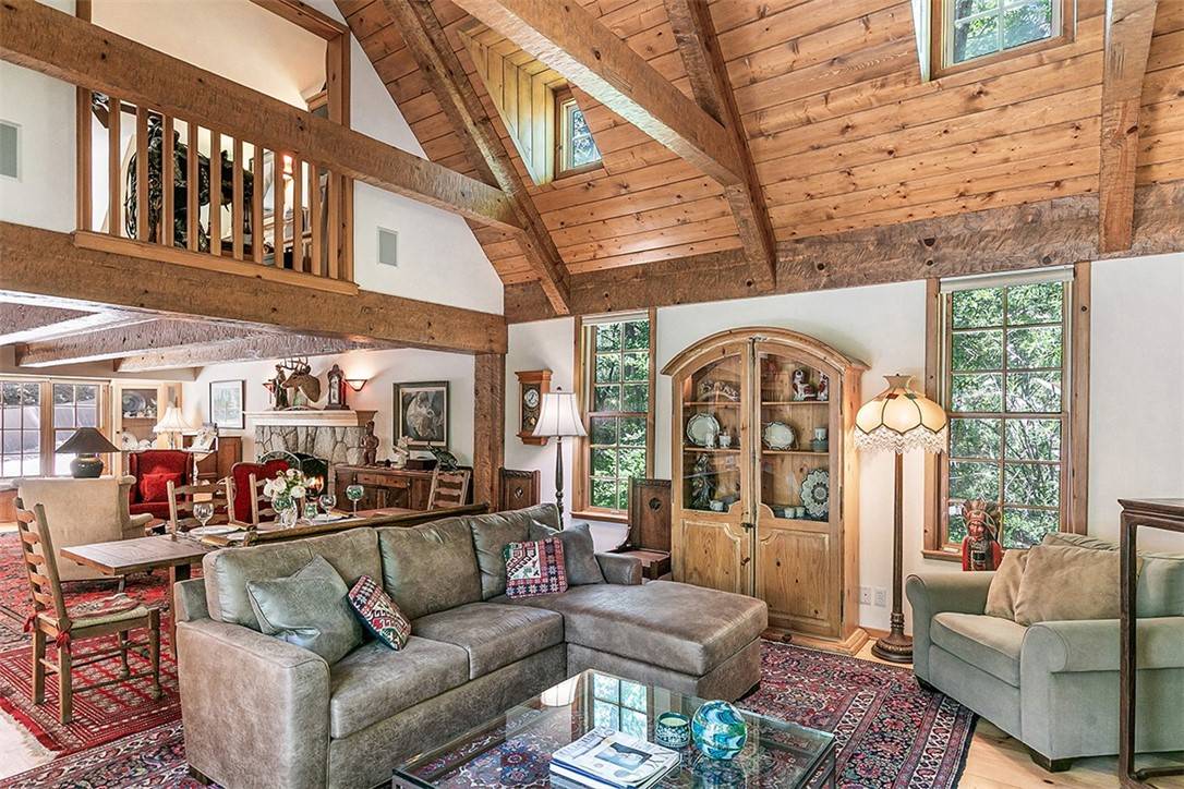 Lake Arrowhead, CA 92352,28971 North Shore RD
