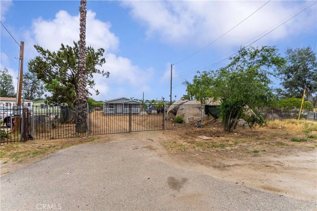 Perris, CA 92570,24352 State Highway 74