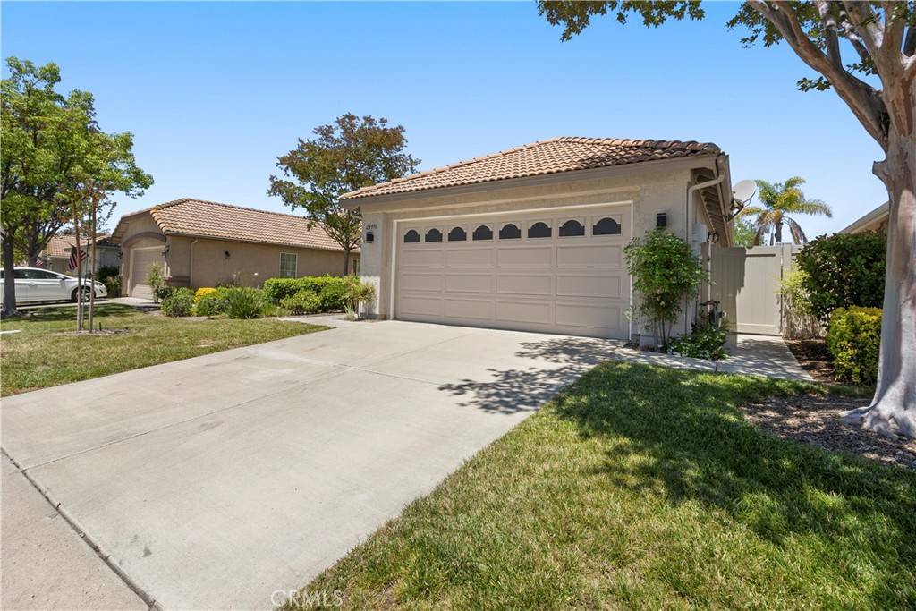 Murrieta, CA 92562,23998 Via Astuto