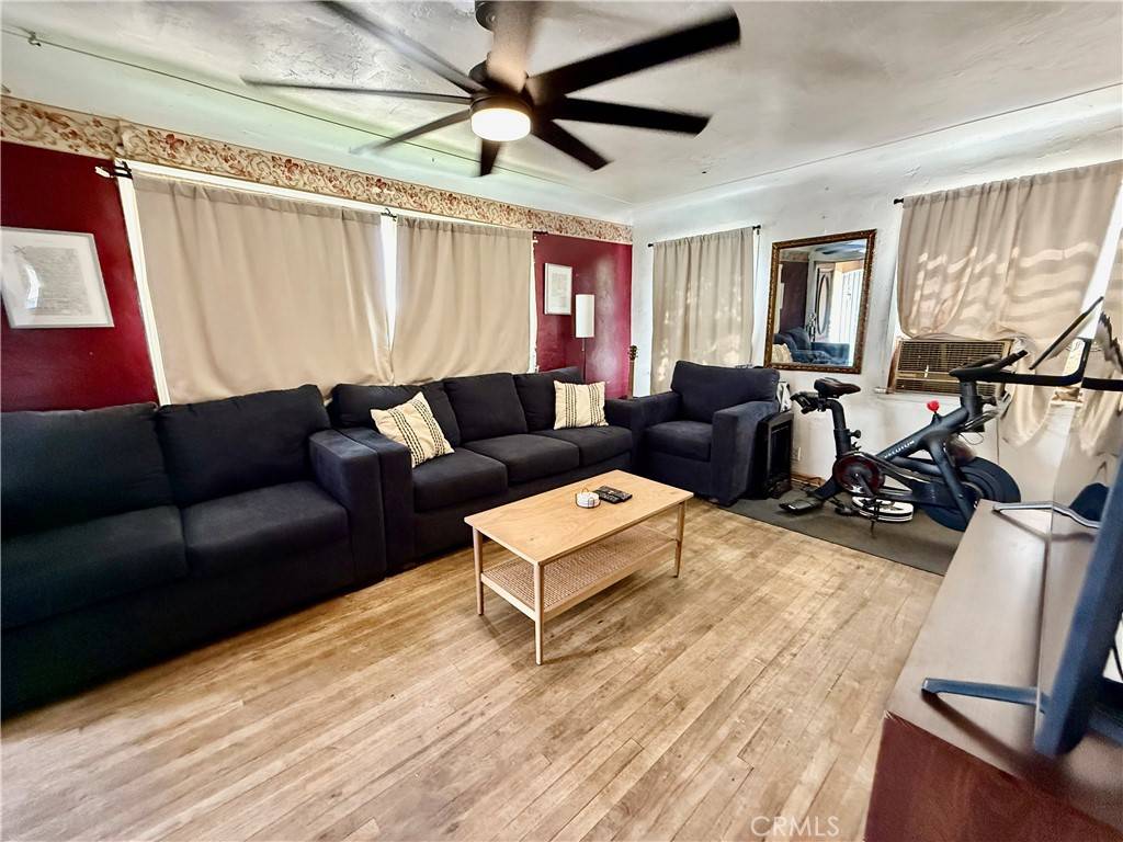 San Bernardino, CA 92410,1246 W Mill ST