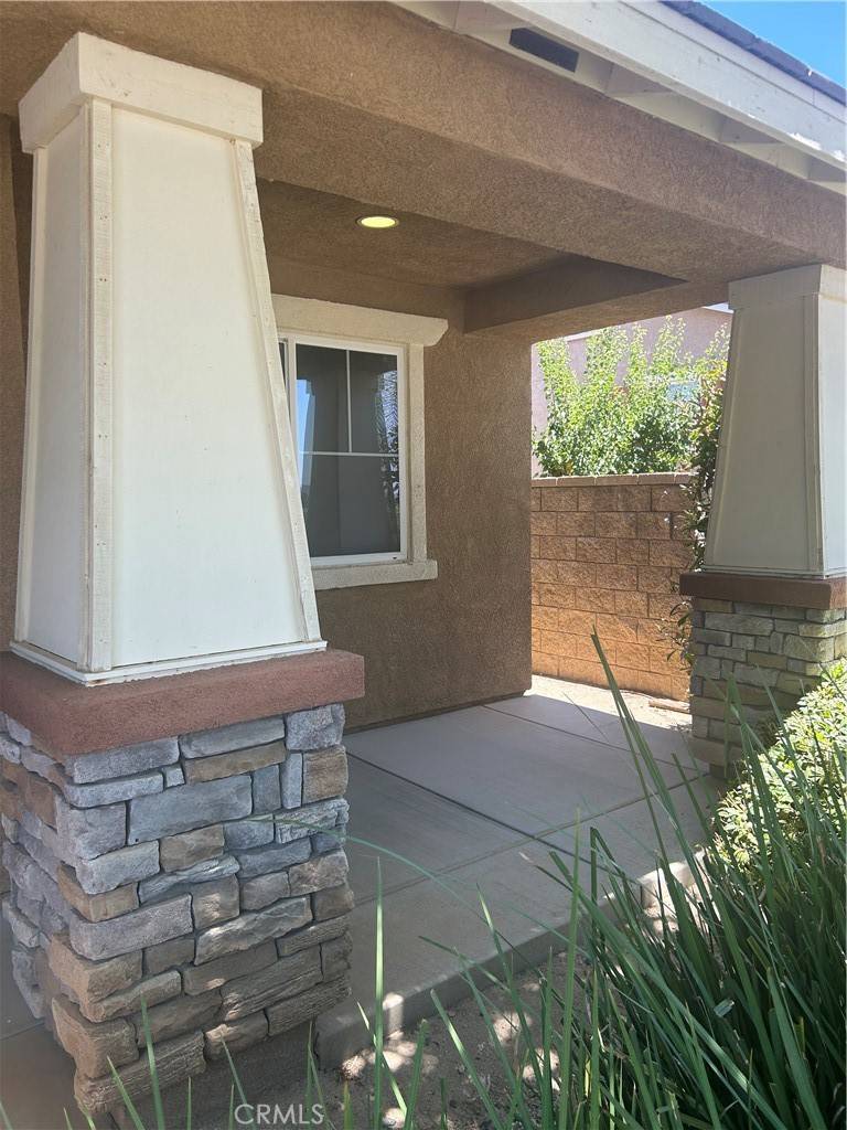 Lake Elsinore, CA 92532,53204 Beales ST
