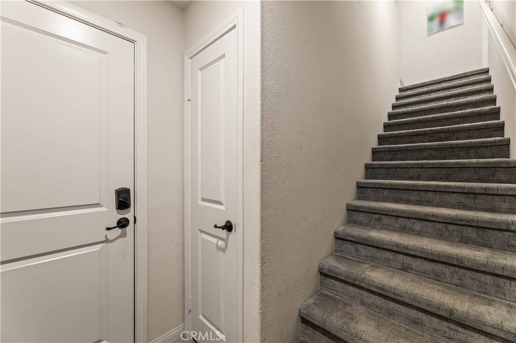 Harbor City, CA 90710,24819 Whaler WAY