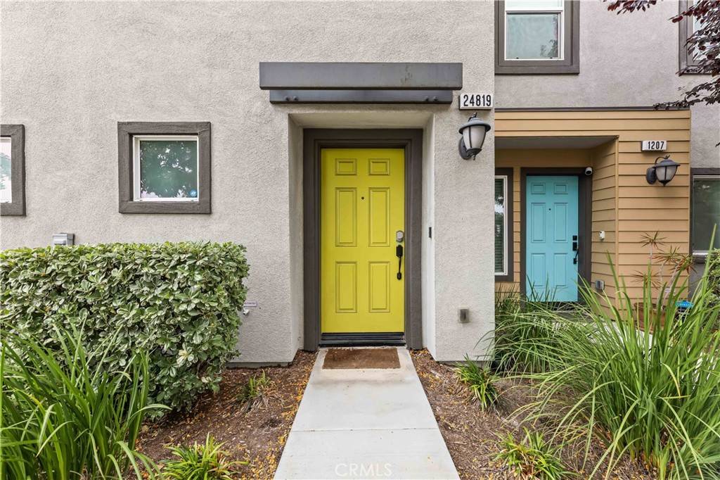 Harbor City, CA 90710,24819 Whaler WAY