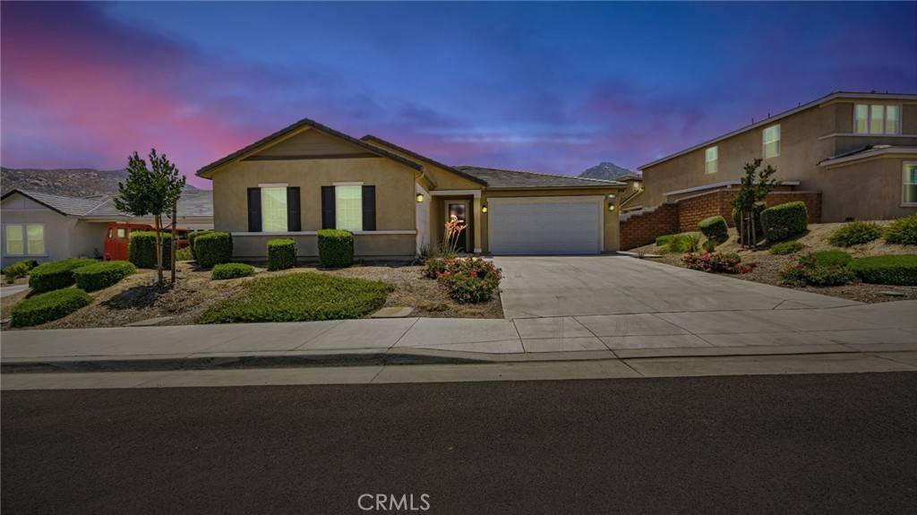 Riverside, CA 92507,21175 Packing House CT