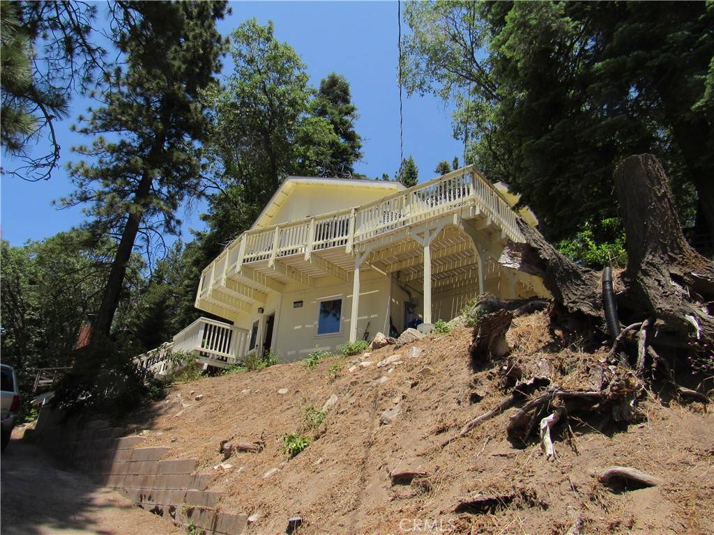 Running Springs, CA 92382,30616 Ferndale DR