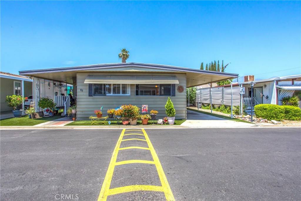 La Verne, CA 91750,2755 Arrow HWY #95