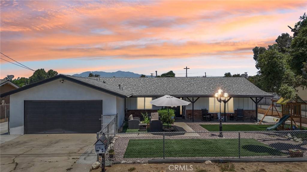 Norco, CA 92860,941 Hillside LN