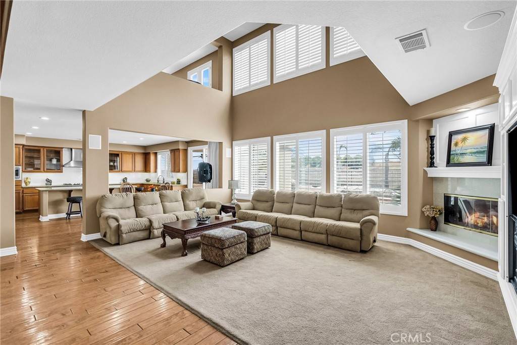 Riverside, CA 92503,17032 Mountain Crest CT