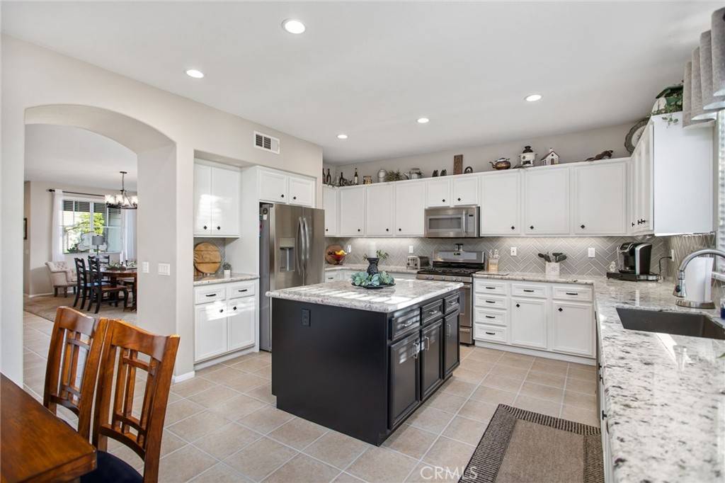Eastvale, CA 92880,6347 Lyndsey ST