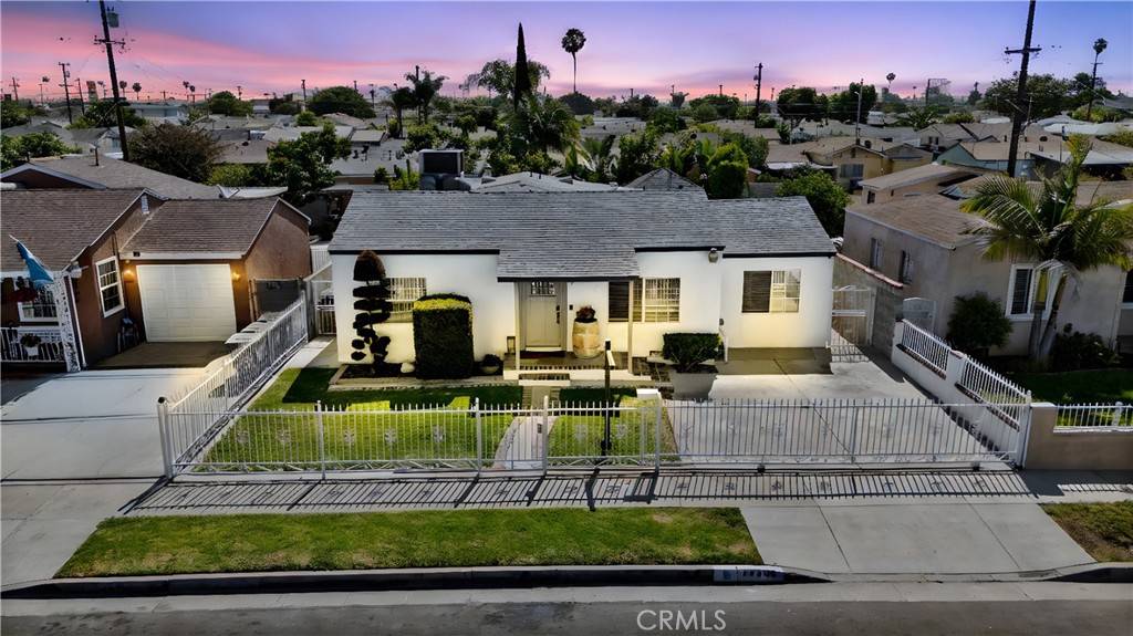 Compton, CA 90220,14508 S Corlett AVE