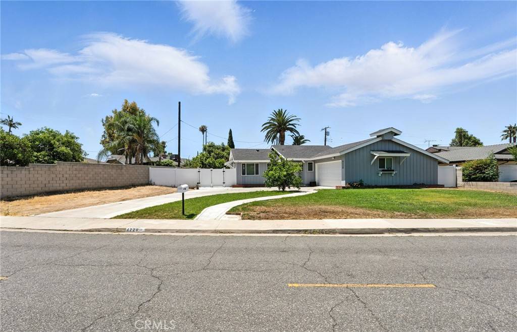 Riverside, CA 92503,4220 Monticello AVE