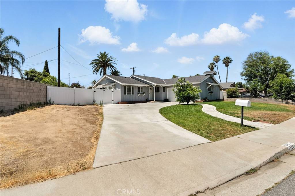 Riverside, CA 92503,4220 Monticello AVE