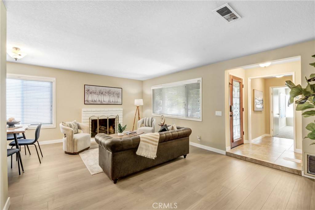 Rancho Cucamonga, CA 91730,9372 Calle Vejar