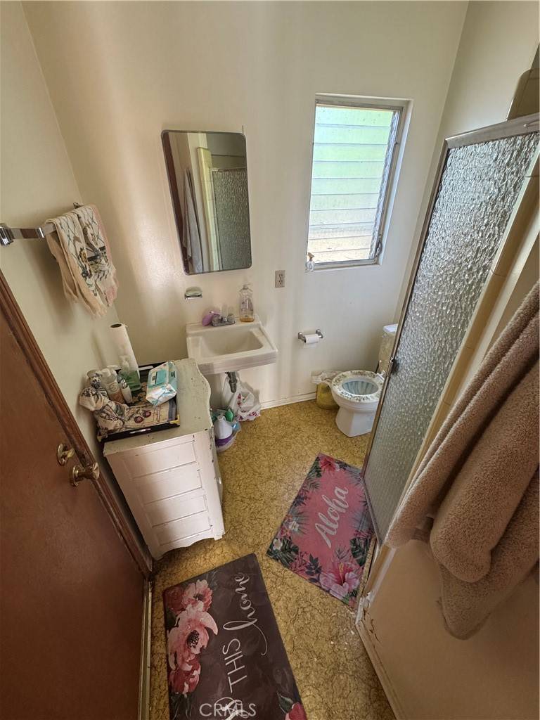 Granada Hills, CA 91344,16931 E Rinaldi ST