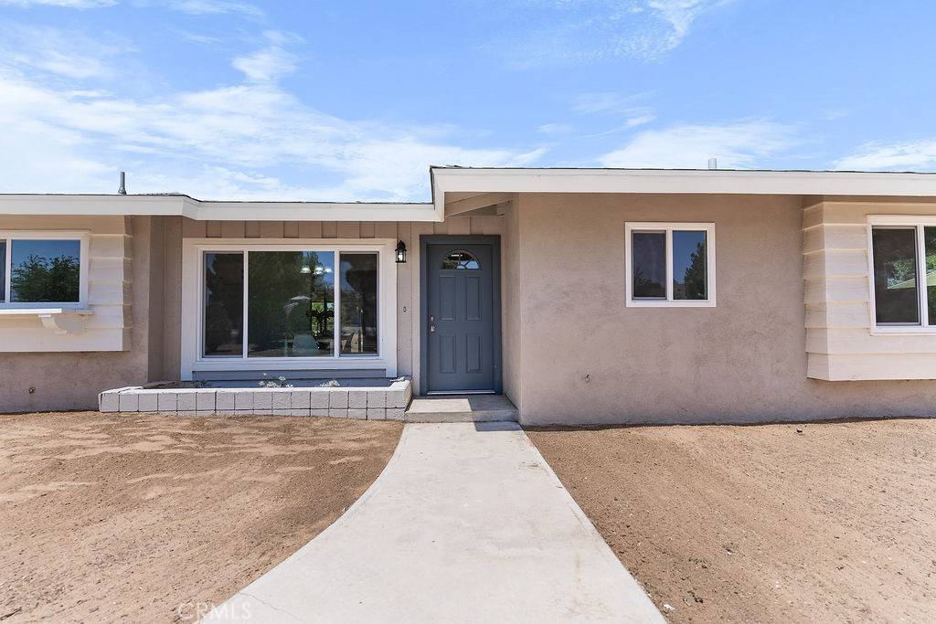 Apple Valley, CA 92308,13640 Kiowa RD
