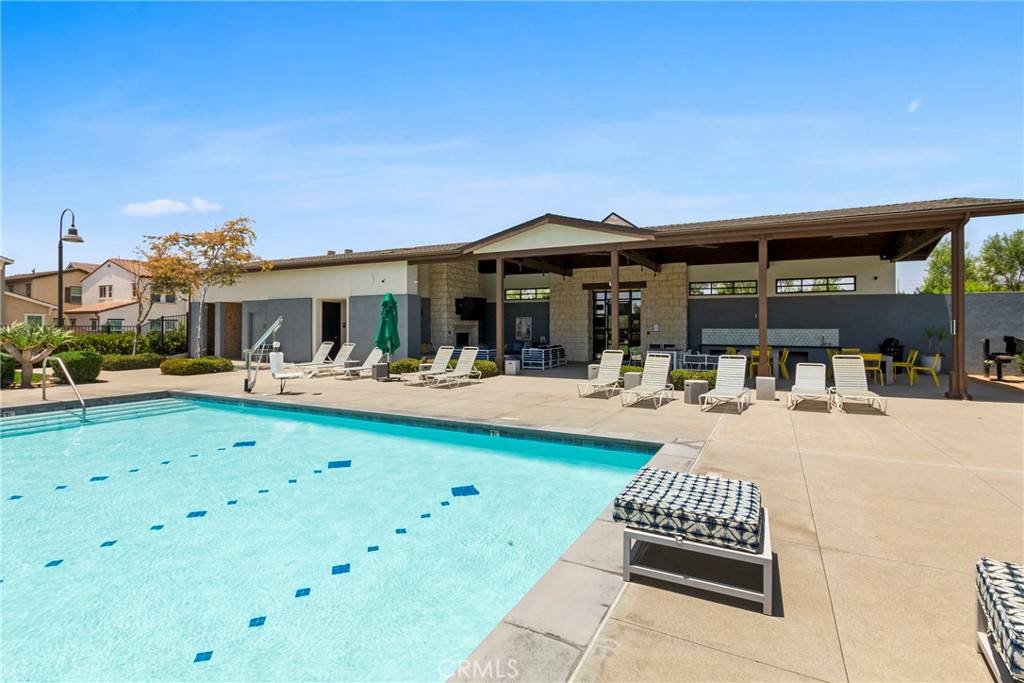 Ontario, CA 91761,2777 E Bordeaux DR #70