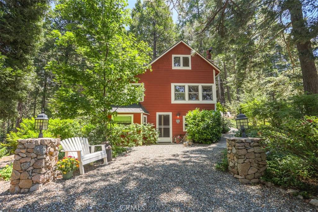 Lake Arrowhead, CA 92352,433 Milburn RD