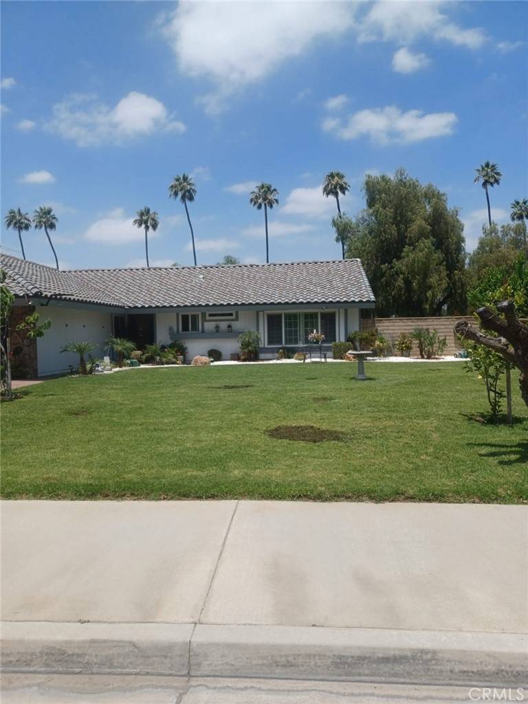 Riverside, CA 92503,9849 Canada WAY