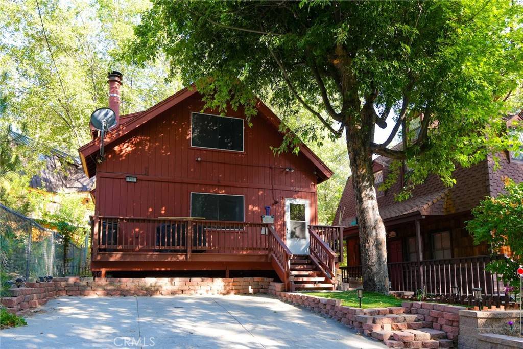 Running Springs, CA 92382,32801 Encina Dr