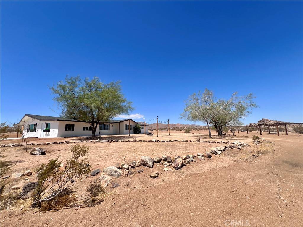 Landers, CA 92285,56056 Cone BLVD