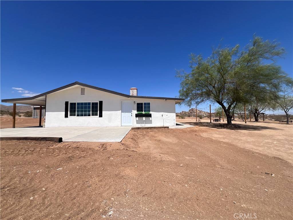 Landers, CA 92285,56056 Cone BLVD