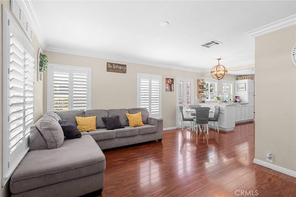 Long Beach, CA 90805,6171 John AVE